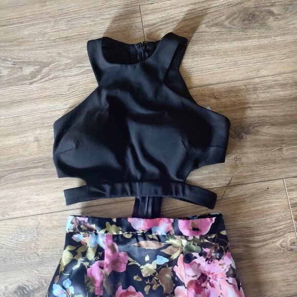 Gorgeous BA Nites Cut-out Dress - Picture 3 of 6